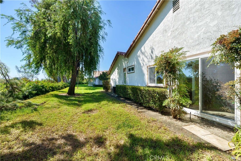 27772 Via Granados, Mission Viejo, CA 92692 27772 Via Granados, Mission Viejo, CA 92692