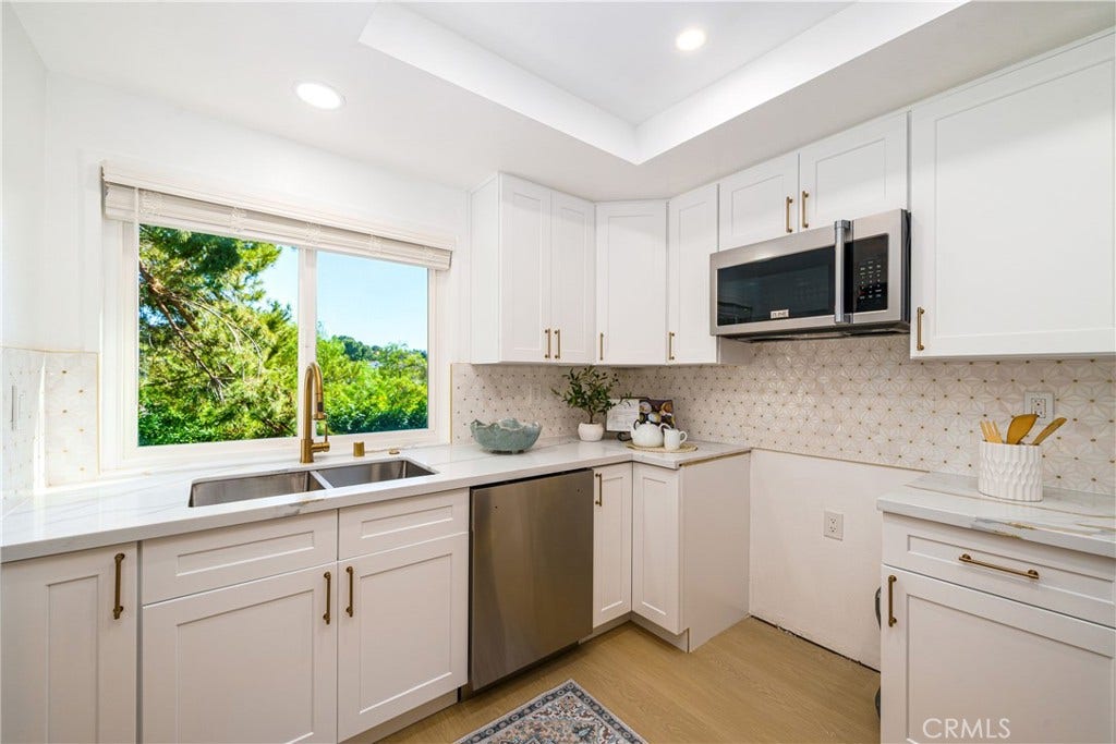 27772 Via Granados, Mission Viejo, CA 92692 27772 Via Granados, Mission Viejo, CA 92692