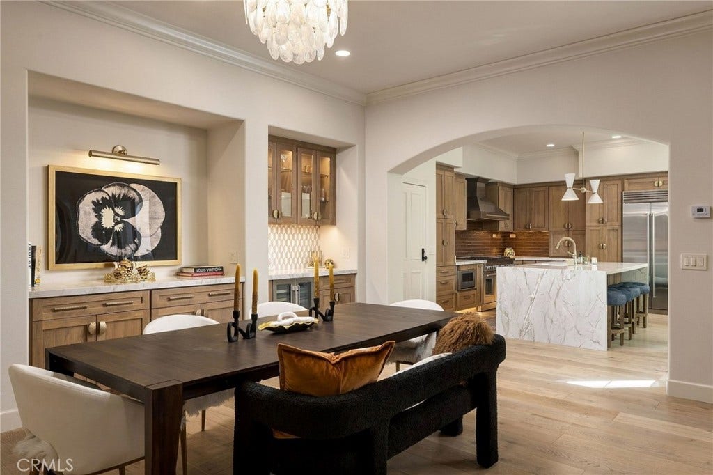 21255 Lorca Circle, Huntington Beach, CA 92648