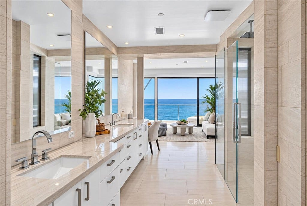33 Bay Drive, Laguna Beach, CA 92651