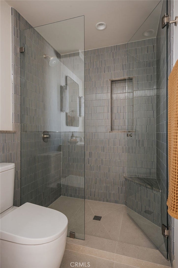1201 W Bay Avenue, Newport Beach, CA 92661 1201 W Bay Avenue, Newport Beach, CA 92661