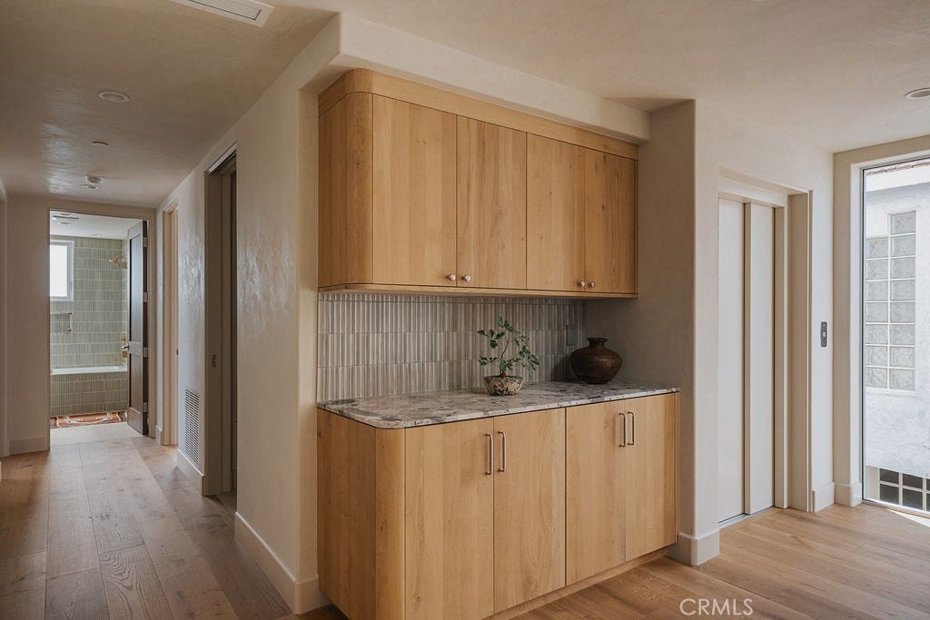 1201 W Bay Avenue, Newport Beach, CA 92661 1201 W Bay Avenue, Newport Beach, CA 92661