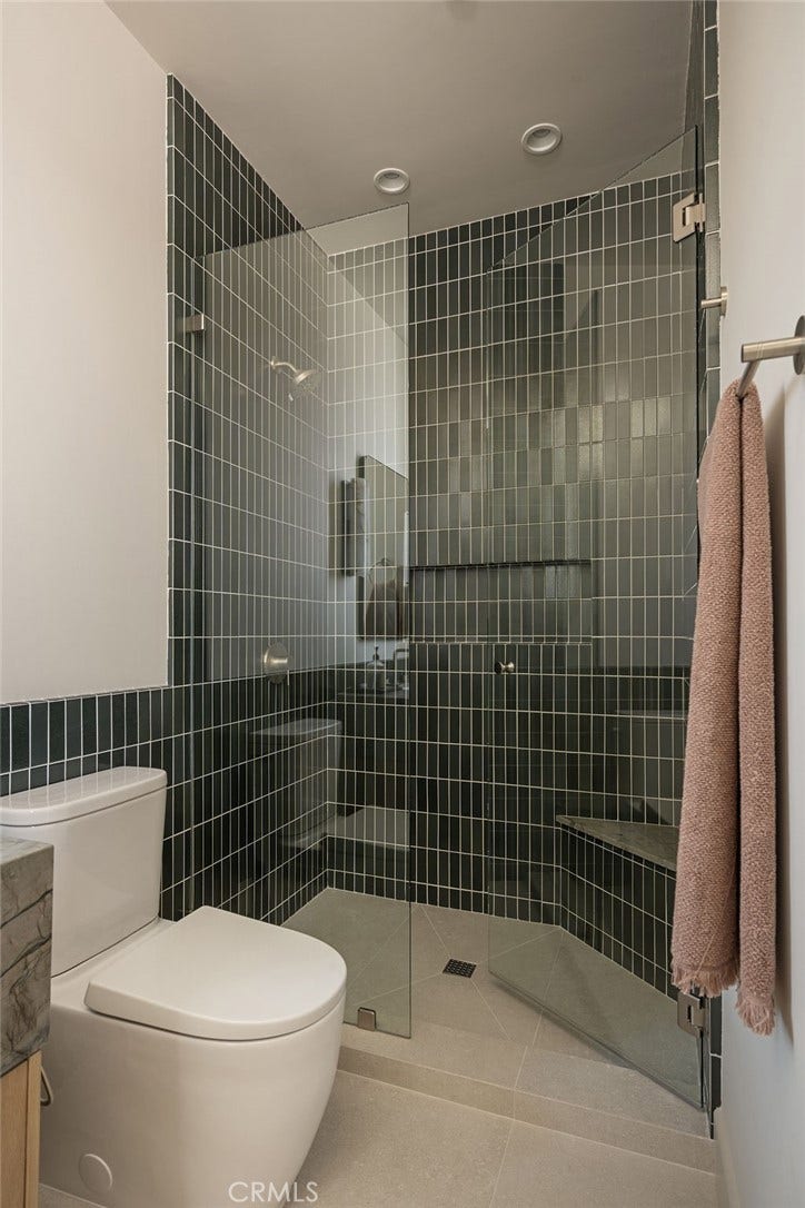 1201 W Bay Avenue, Newport Beach, CA 92661 1201 W Bay Avenue, Newport Beach, CA 92661