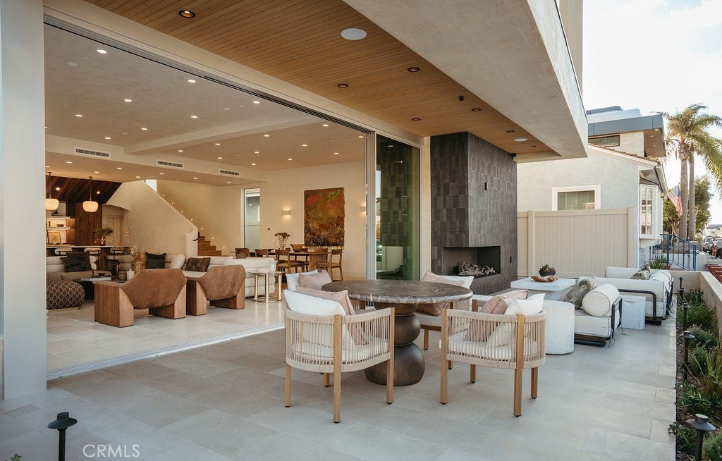 1201 W Bay Avenue, Newport Beach, CA 92661 1201 W Bay Avenue, Newport Beach, CA 92661