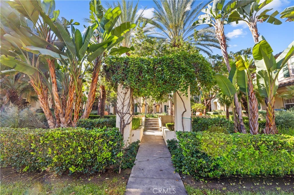 32 Perennial, Irvine, CA 92603 32 Perennial, Irvine, CA 92603