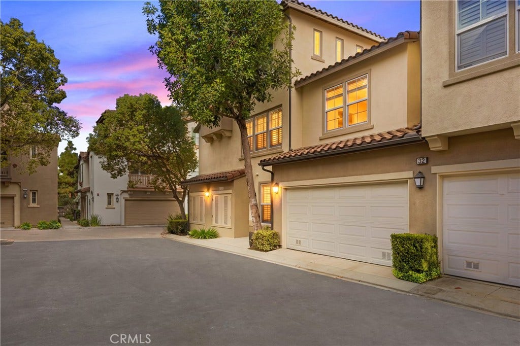 32 Perennial, Irvine, CA 92603 32 Perennial, Irvine, CA 92603
