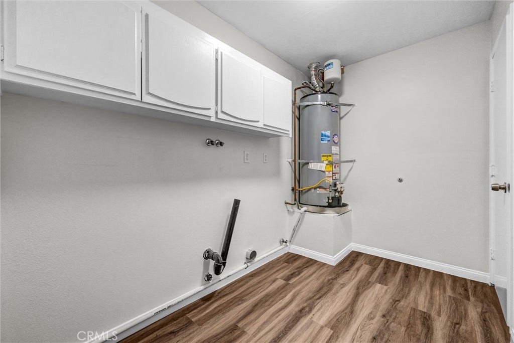 22785 Fortuna Lane, Mission Viejo, CA 92691 Laundry Room.