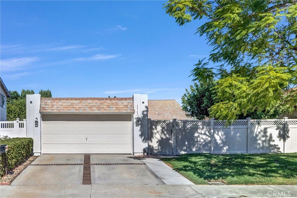 22785 Fortuna Lane, Mission Viejo, CA 92691 22785 Fortuna Lane, Mission Viejo, CA 92691