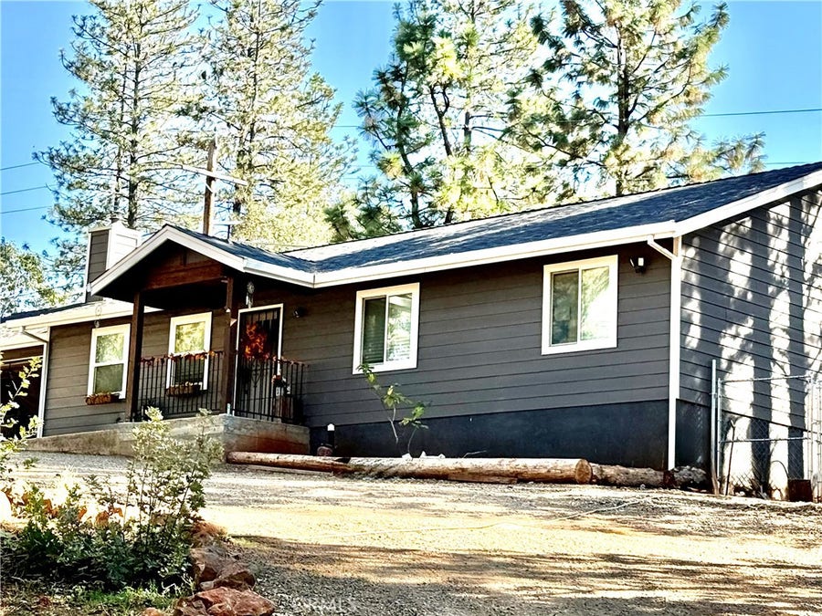 Property photo for 29595 State Highway 44, Shingletown, CA
