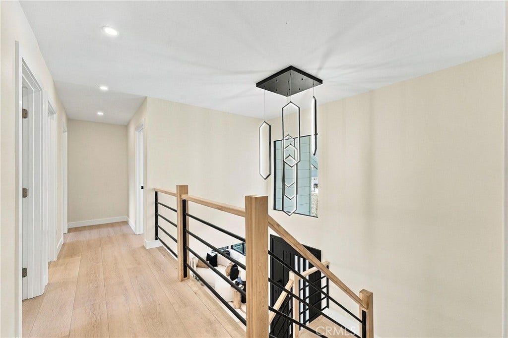 24396 Calle Pequeno, Lake Forest, CA 92630 Upper hallway