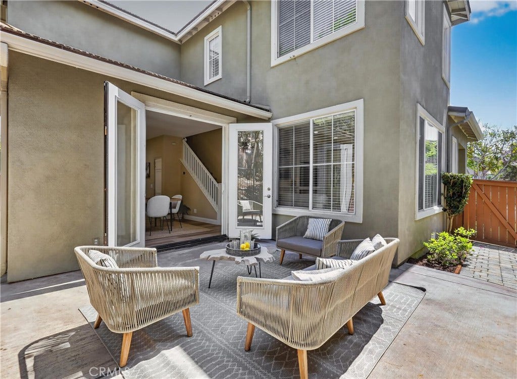 15 Kyle Court, Ladera Ranch, CA 92694