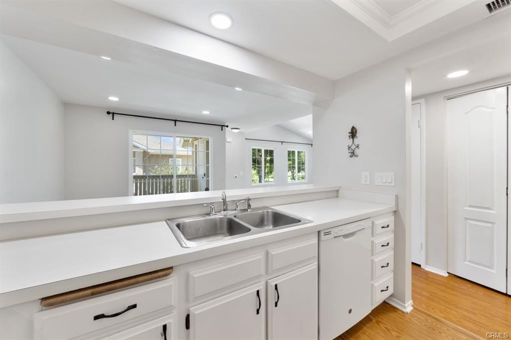 115 Greenfield, Irvine, CA 92614 115 Greenfield, Irvine, CA 92614