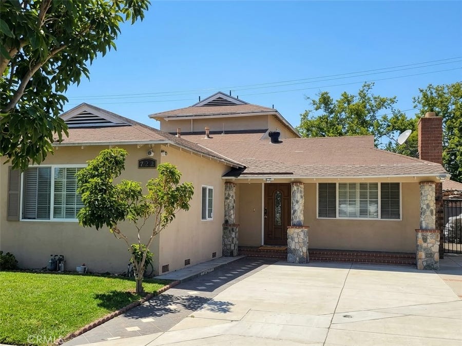 Property photo for 726 S Halladay Street, Santa Ana, CA