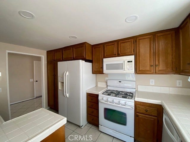 23822 VILLENA, Mission Viejo, CA 92692
