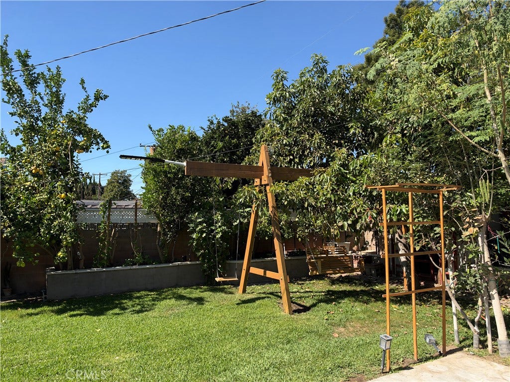 5133 Hedda St, Lakewood, CA 90712 5133 Hedda St, Lakewood, CA 90712