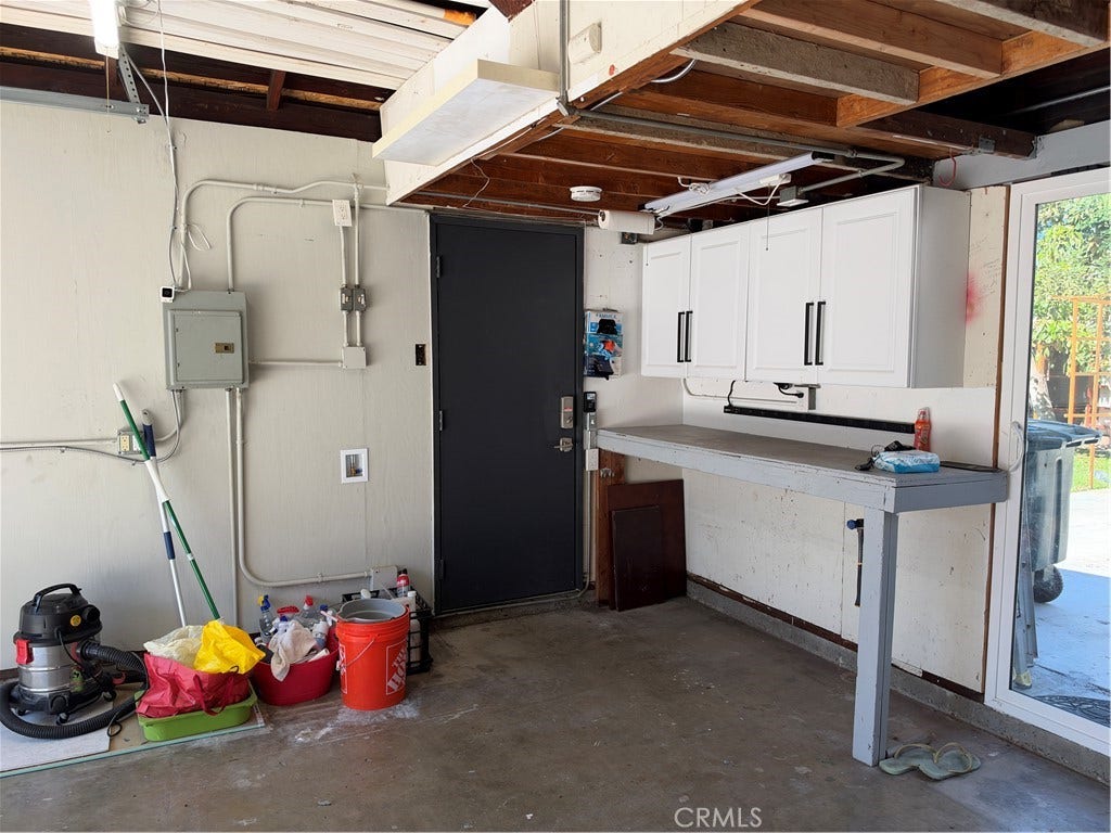 5133 Hedda St, Lakewood, CA 90712 5133 Hedda St, Lakewood, CA 90712