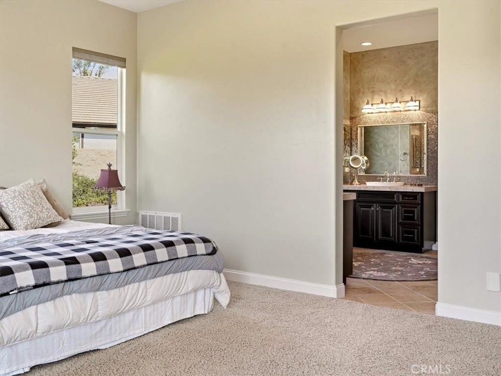 918 Jordan Court, Nipomo, CA 93444 Master Bedroom