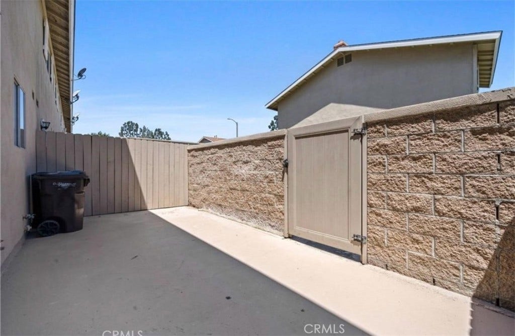 9867 Continental, Huntington Beach, CA 92646