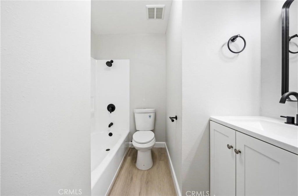 9867 Continental, Huntington Beach, CA 92646