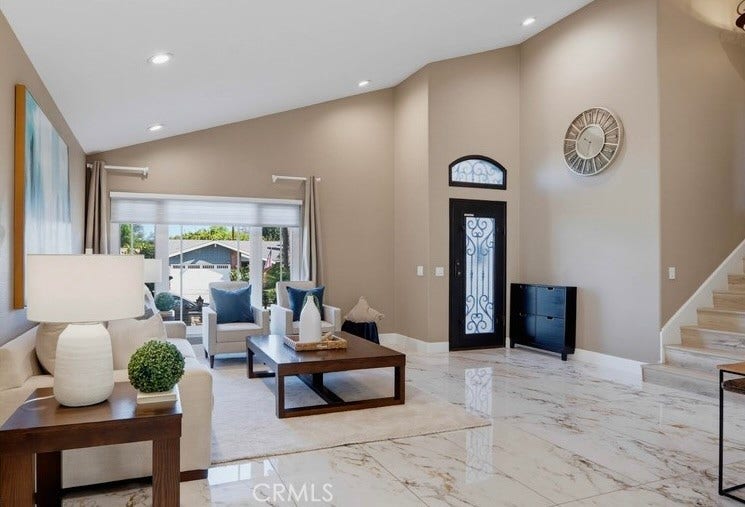 5550 E Edgemar, Anaheim, CA 92807