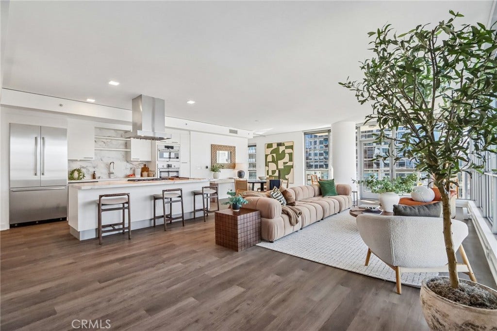 9 MacArthur Place, #1507, Santa Ana, CA 92707 9 MacArthur Place, #1507, Santa Ana, CA 92707