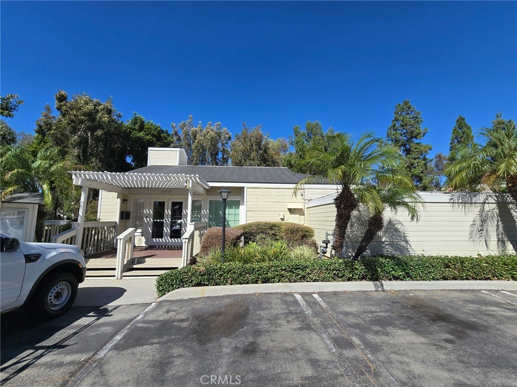 23472 Cambridge Road, #297, Yorba Linda, CA 92887 The Association club house.