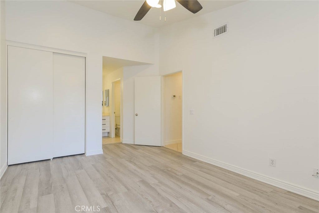 23472 Cambridge Road, #297, Yorba Linda, CA 92887 Anothe angle of the primary bedroom.