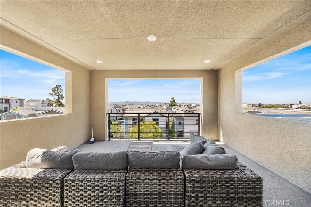 324 Merit, Irvine, CA 92618