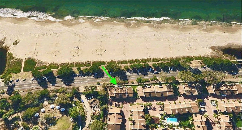 655 Del Parque, #C, Santa Barbara, CA 93103 655 Del Parque, #C, Santa Barbara, CA 93103