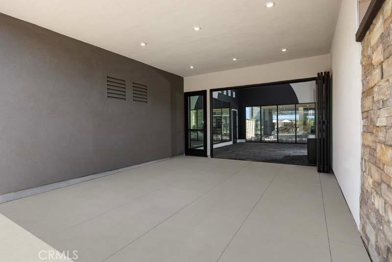 15881 Blue Copper Way, Fontana, CA 92336