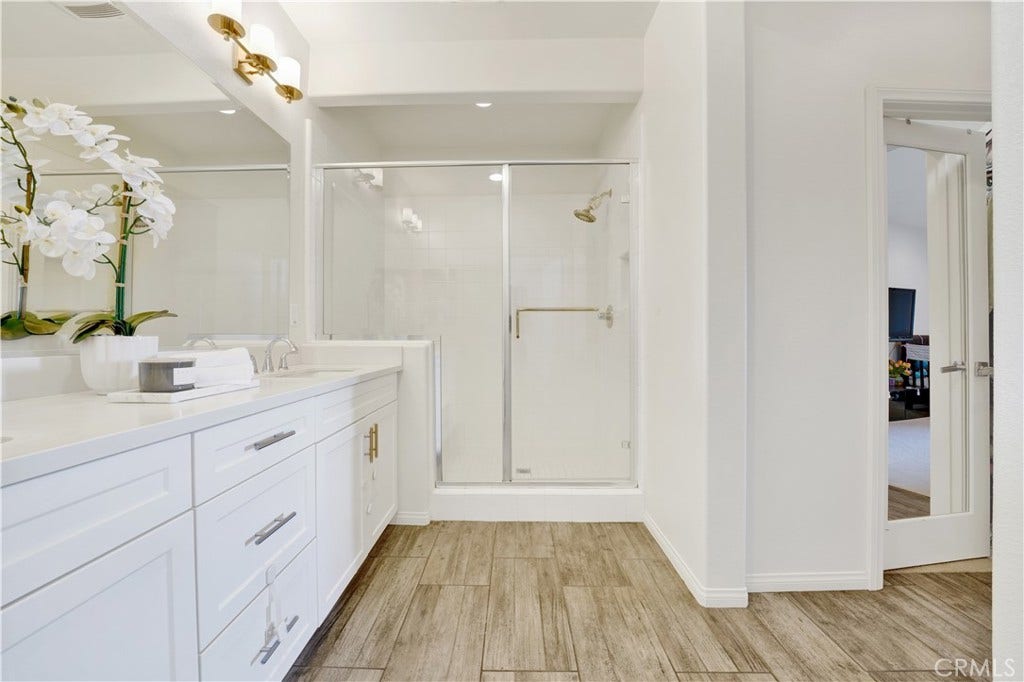 92 Capricorn, Irvine, CA 92618 Primary Bathroom