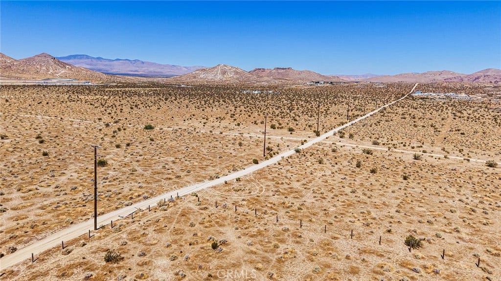 4300 65th Street W, Rosamond, CA 93560