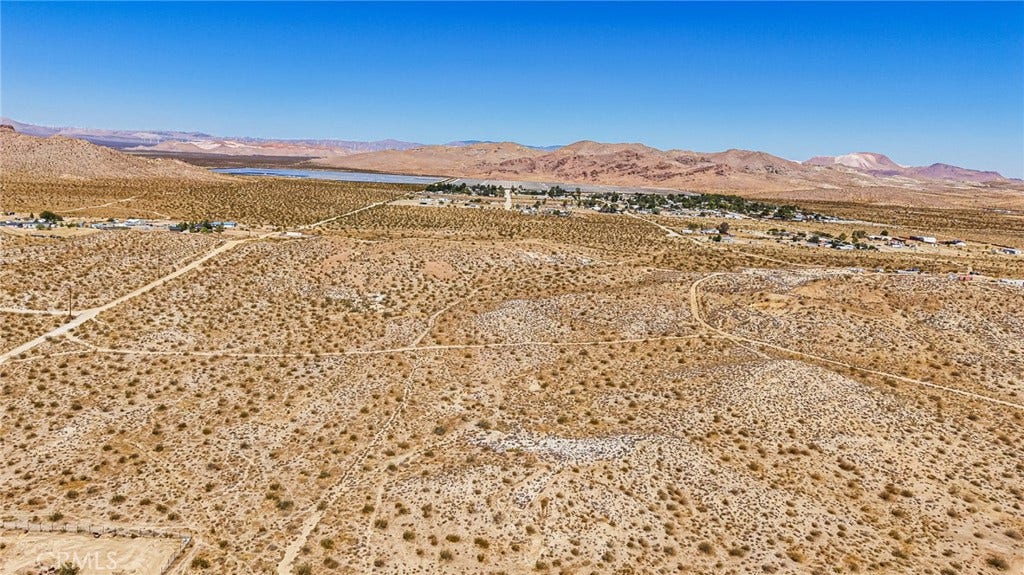 4300 65th Street W, Rosamond, CA 93560