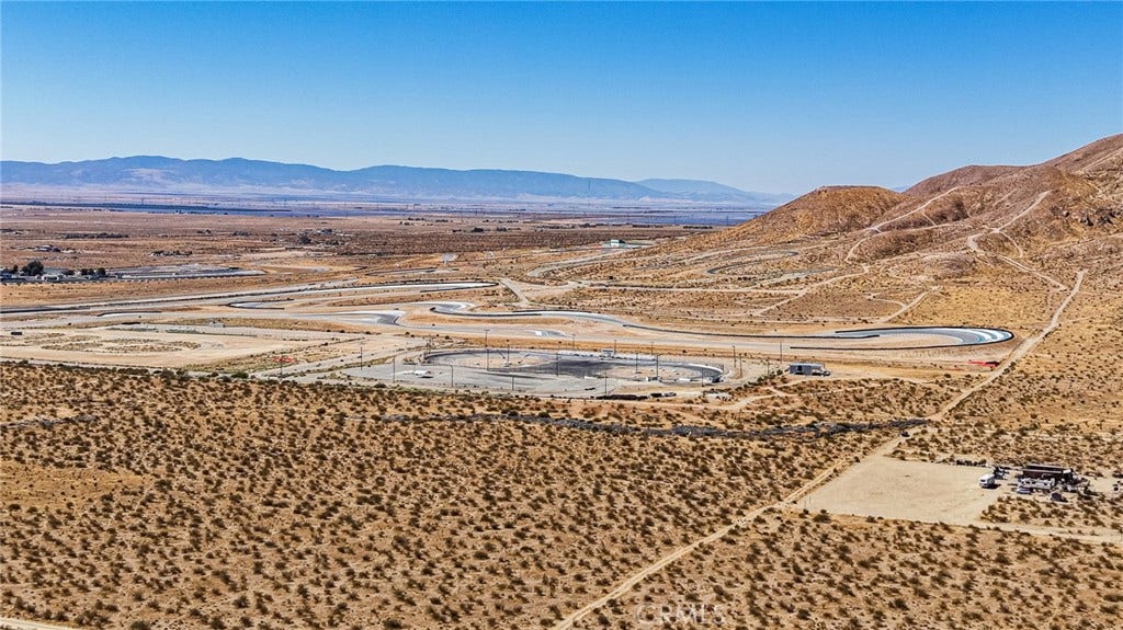 4300 65th Street W, Rosamond, CA 93560