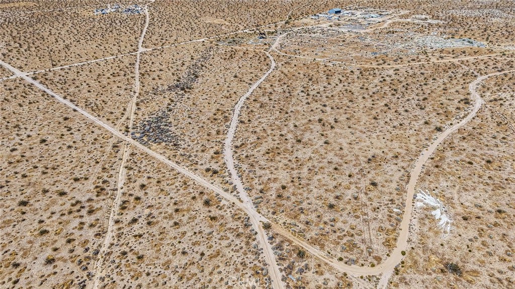 4300 65th Street W, Rosamond, CA 93560