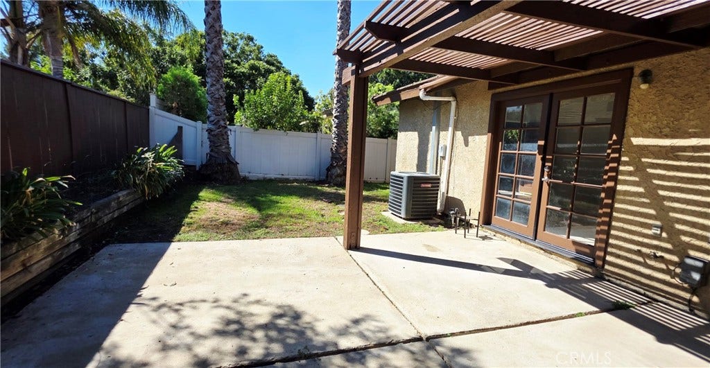 23512 Lampara Drive, Valencia, CA 91355 23512 Lampara Drive, Valencia, CA 91355