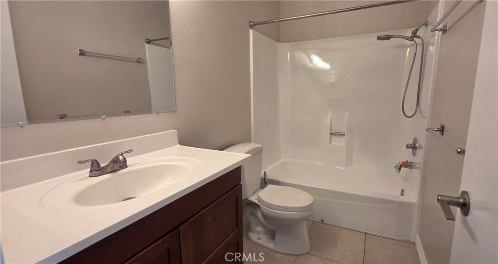 23512 Lampara Drive, Valencia, CA 91355 23512 Lampara Drive, Valencia, CA 91355