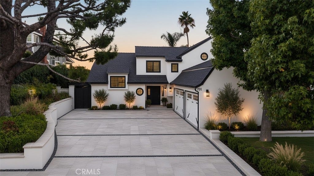 701 S Londerry Lane, Anaheim, CA 92807 AI Generated Rendering