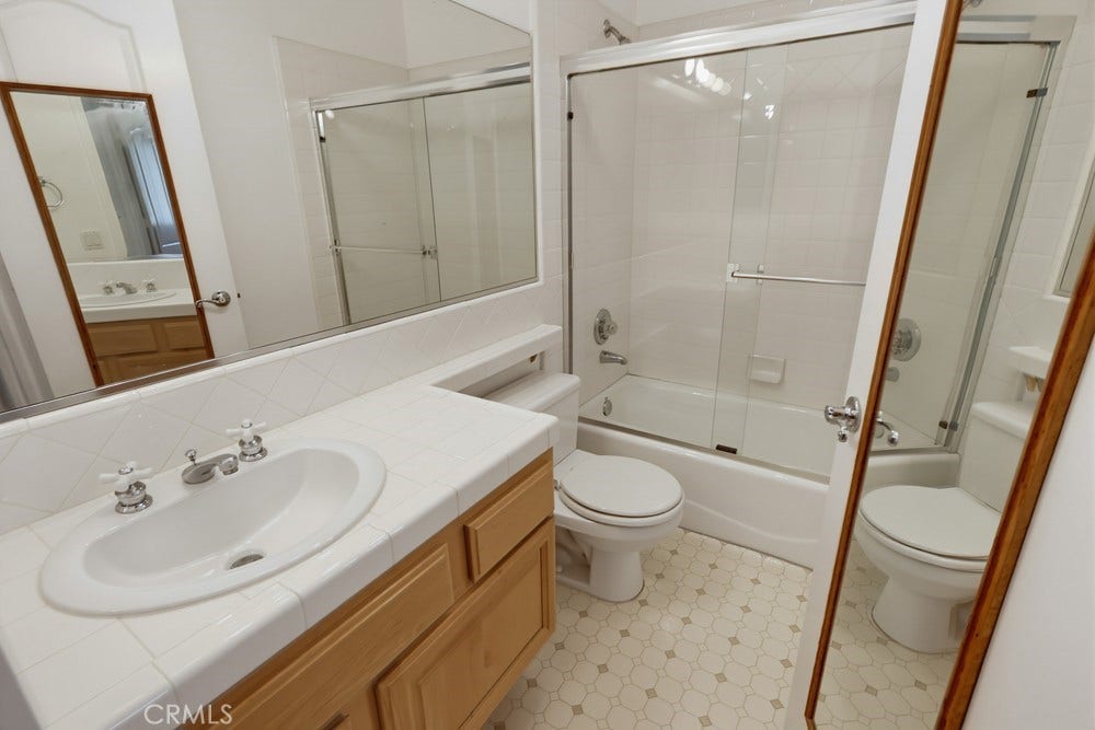 1516 Cravens, #13, Torrance, CA 90501 1516 Cravens, #13, Torrance, CA 90501