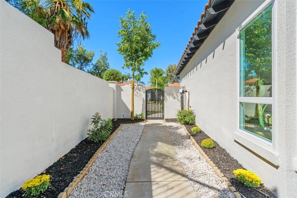 15332 Dunes Way, Moreno Valley, CA 92555 15332 Dunes Way, Moreno Valley, CA 92555