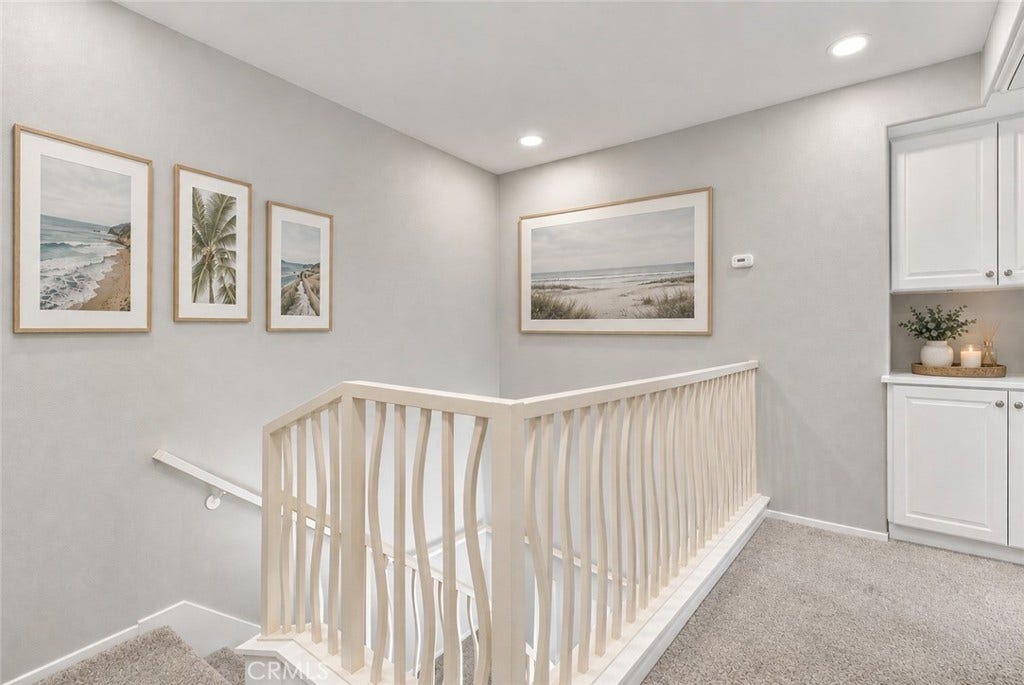 3373 Watermarke, Irvine, CA 92612 3373 Watermarke, Irvine, CA 92612