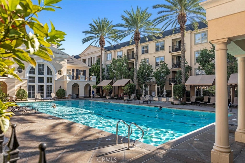3373 Watermarke, Irvine, CA 92612 3373 Watermarke, Irvine, CA 92612
