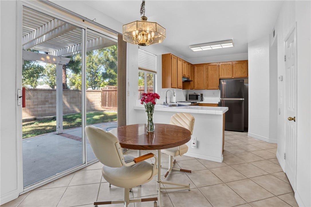 7 Dynasty Court, Irvine, CA 92602 7 Dynasty Court, Irvine, CA 92602