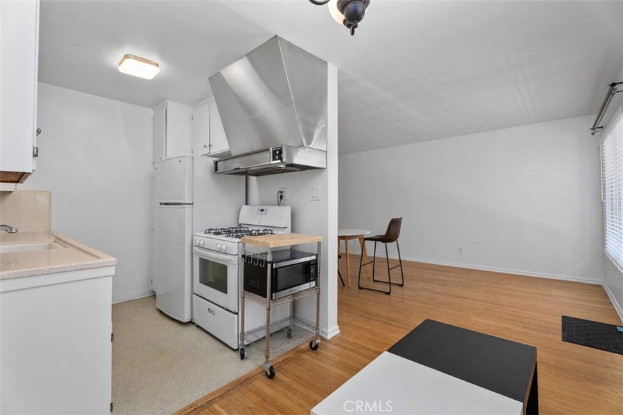 Property photo for 1015 E. Ocean Blvd., #4, Long Beach, CA