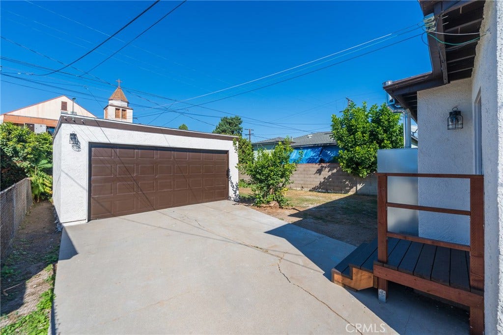 709 Fraser Avenue, Los Angeles, CA 90022 709 Fraser Avenue, Los Angeles, CA 90022