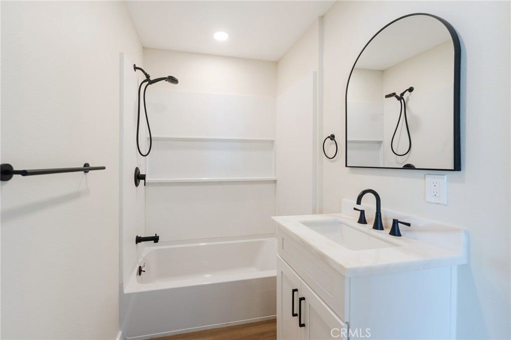 709 Fraser Avenue, Los Angeles, CA 90022 709 Fraser Avenue, Los Angeles, CA 90022