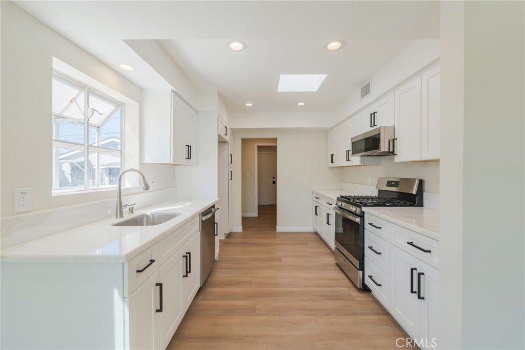 709 Fraser Avenue, Los Angeles, CA 90022 709 Fraser Avenue, Los Angeles, CA 90022