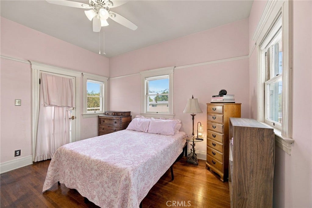 825 N Lacy, Santa Ana, CA 92701 825 N Lacy, Santa Ana, CA 92701