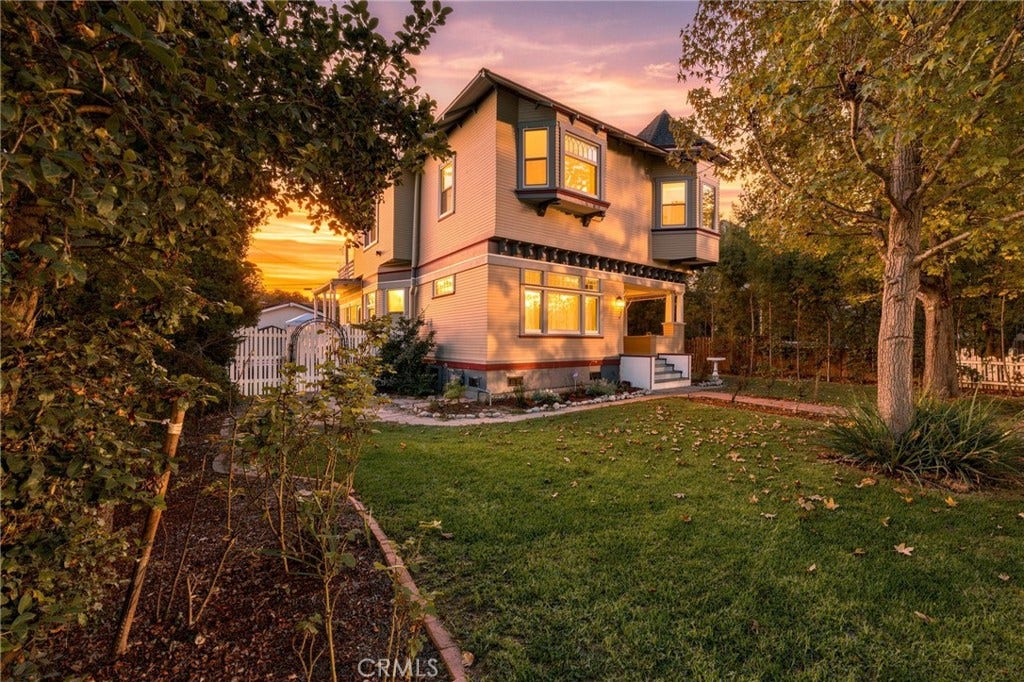 825 N Lacy, Santa Ana, CA 92701 825 N Lacy, Santa Ana, CA 92701