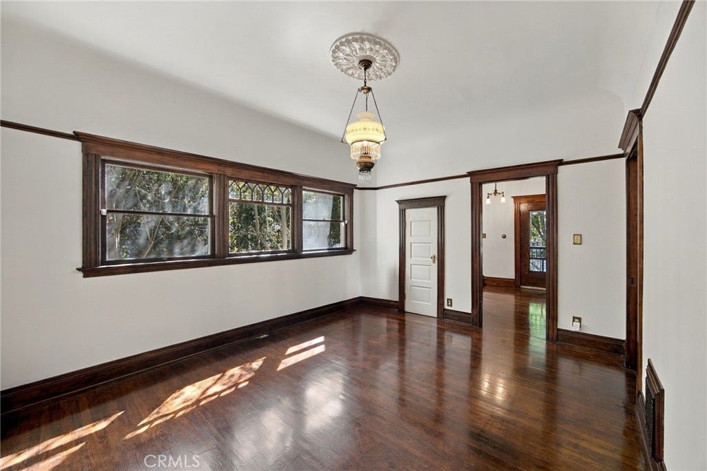 825 N Lacy, Santa Ana, CA 92701 825 N Lacy, Santa Ana, CA 92701